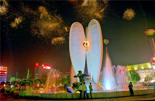 �������V��(ch��ng) �V���������ξW(w��ng)