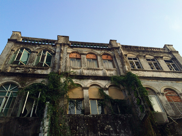 �����������V������������