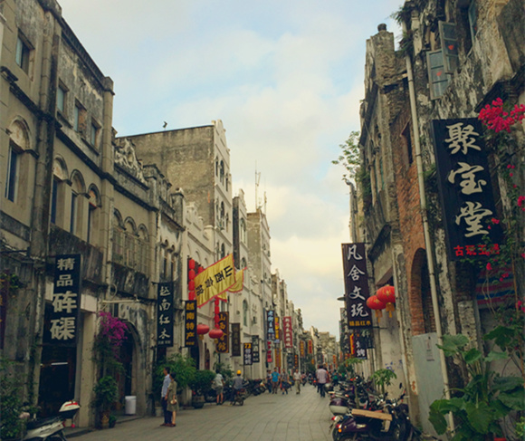 �����������V������������