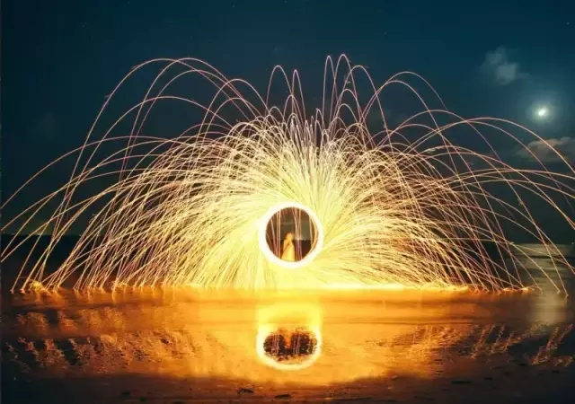 �����������V������������